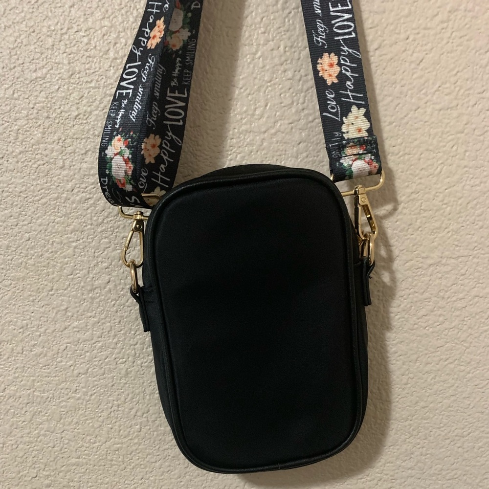 Crossbody bag
